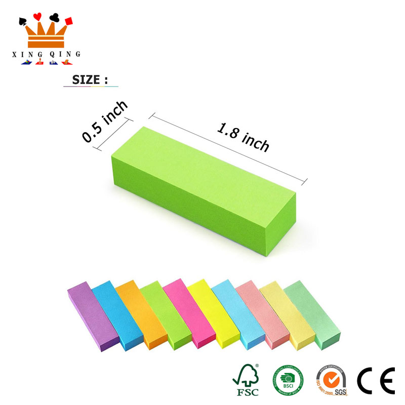 Note adesive: quaderni ed elenchi, arrangiamenti e promemoria